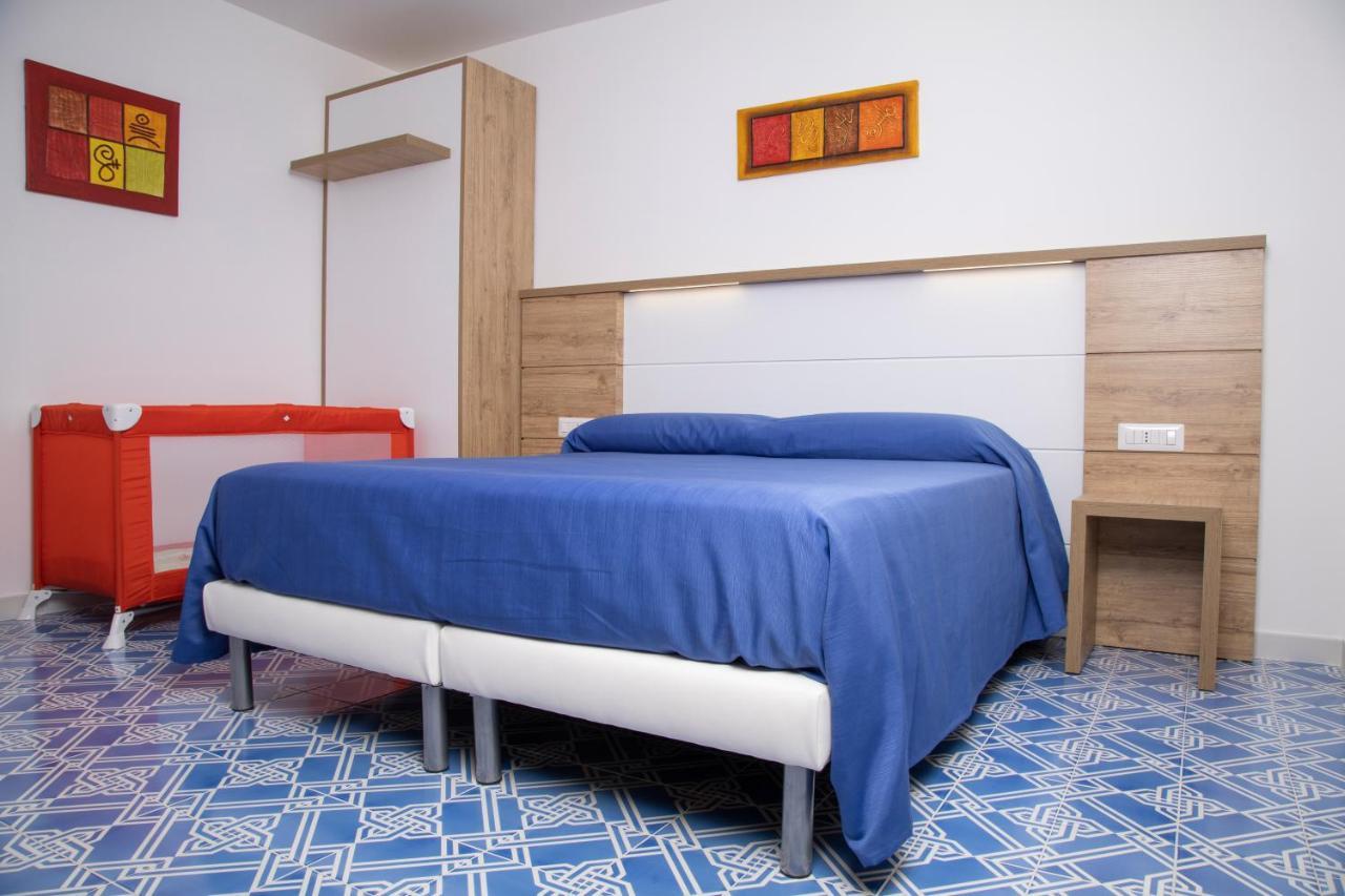 Hotel Furano Bahari à Agropoli Extérieur photo