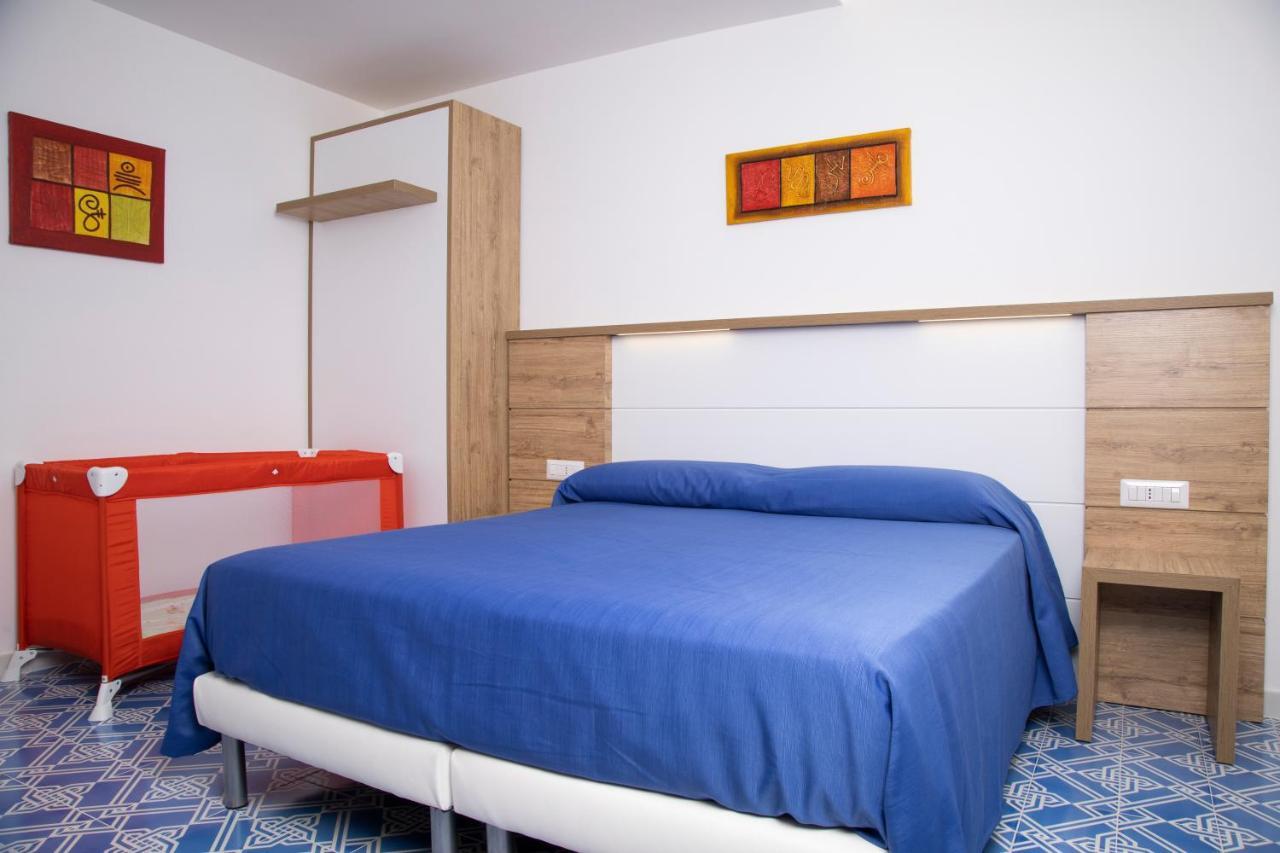 Hotel Furano Bahari à Agropoli Extérieur photo