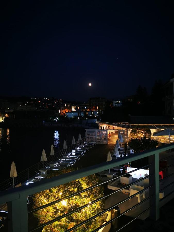 Hotel Furano Bahari à Agropoli Extérieur photo